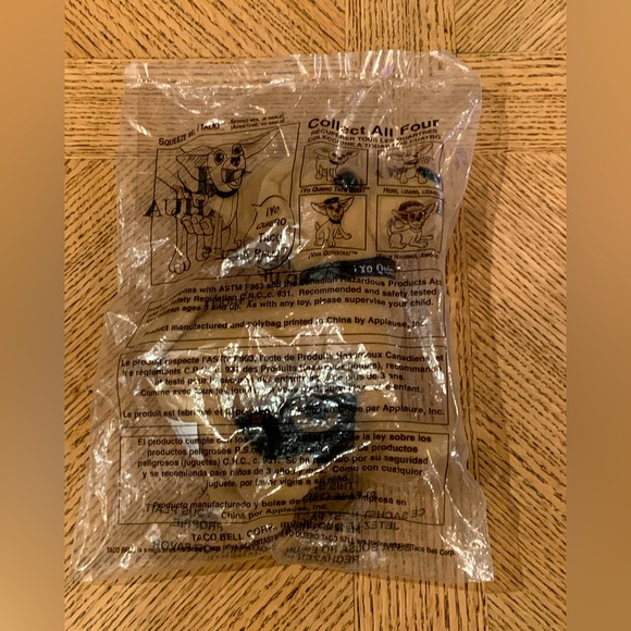 Taco Bell Dog - Picture 2 of 2